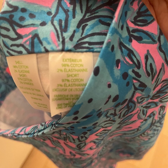 Lilly Pulitzer Abbot skort! - Picture 4 of 4